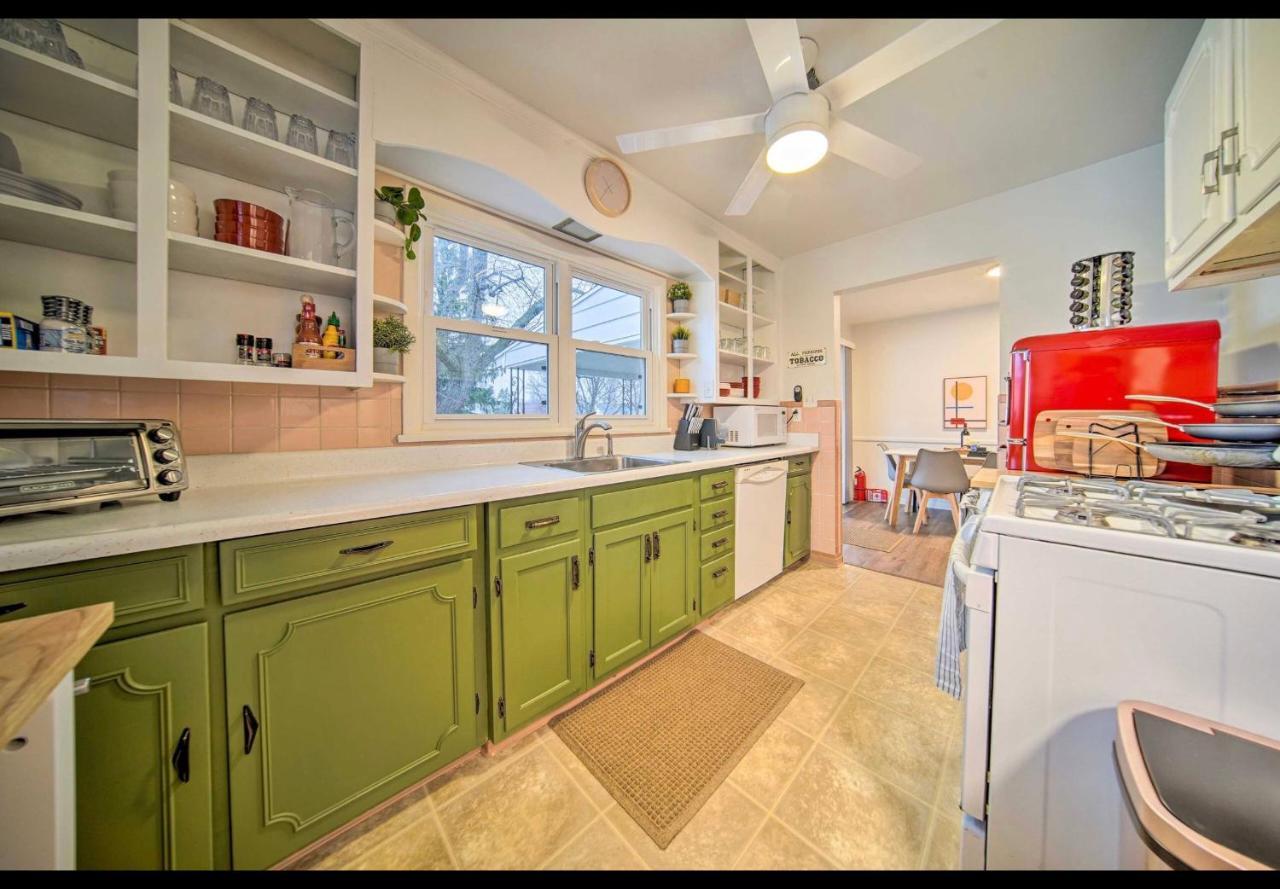 Modern Home • Family Friendly • Grill • Fireplace Erie Exteriér fotografie